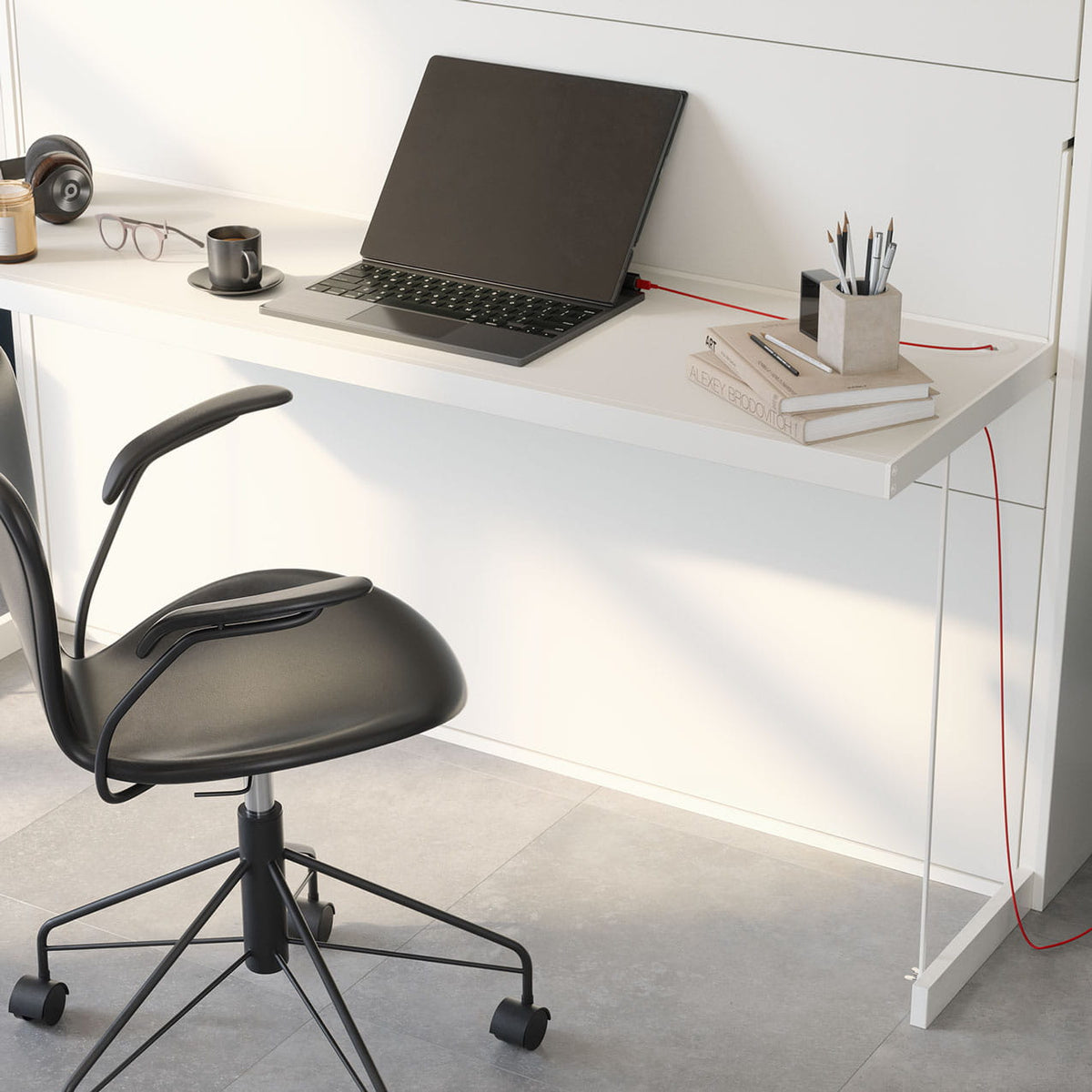White Murphy Bed with desk Lit escamotable avec un bureau Space saving furniture